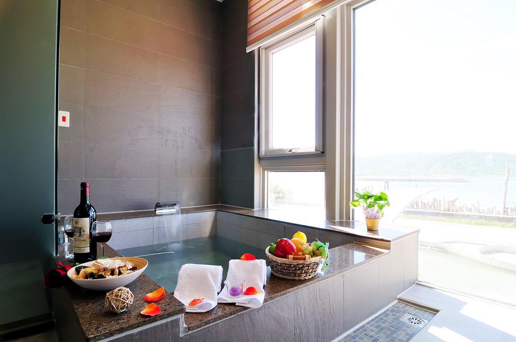 Jinshan Sakura Bay Hot Spring Hotel Exterior foto