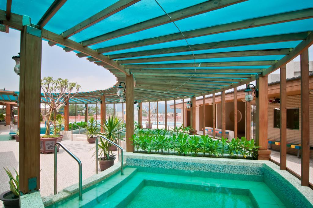 Jinshan Sakura Bay Hot Spring Hotel Exterior foto
