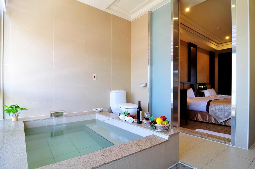 Jinshan Sakura Bay Hot Spring Hotel Exterior foto